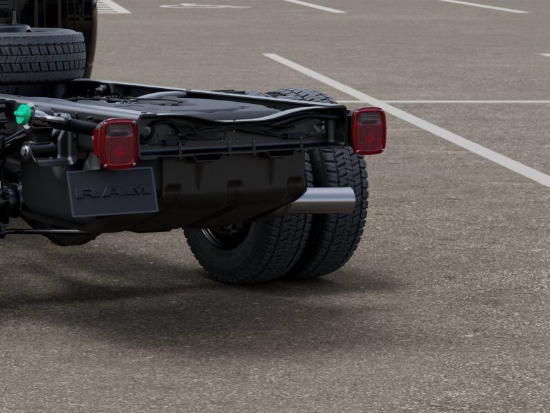 New 2026 RAM 4500 Tradesman w/ Cold Weather Group AWD/4WD image 13