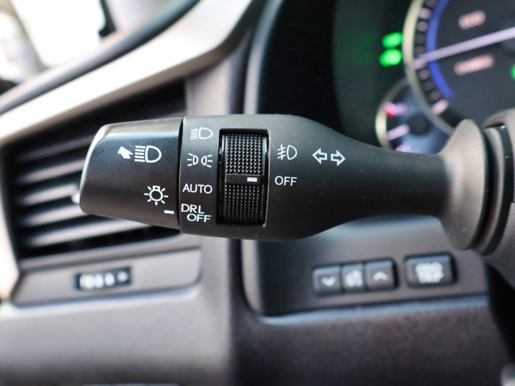 Used 2019 Lexus RX 450h AWD image 33