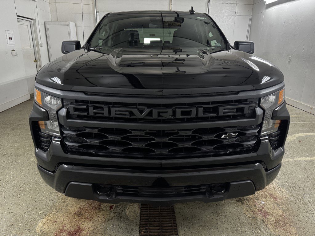 New 2026 Chevrolet Silverado 1500 Custom w/ Turbomax Blackout Package image 3
