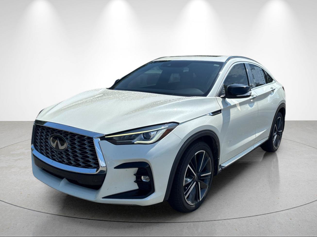 Used 2023 INFINITI QX55 Luxe w/ Cargo Package AWD/4WD image 1