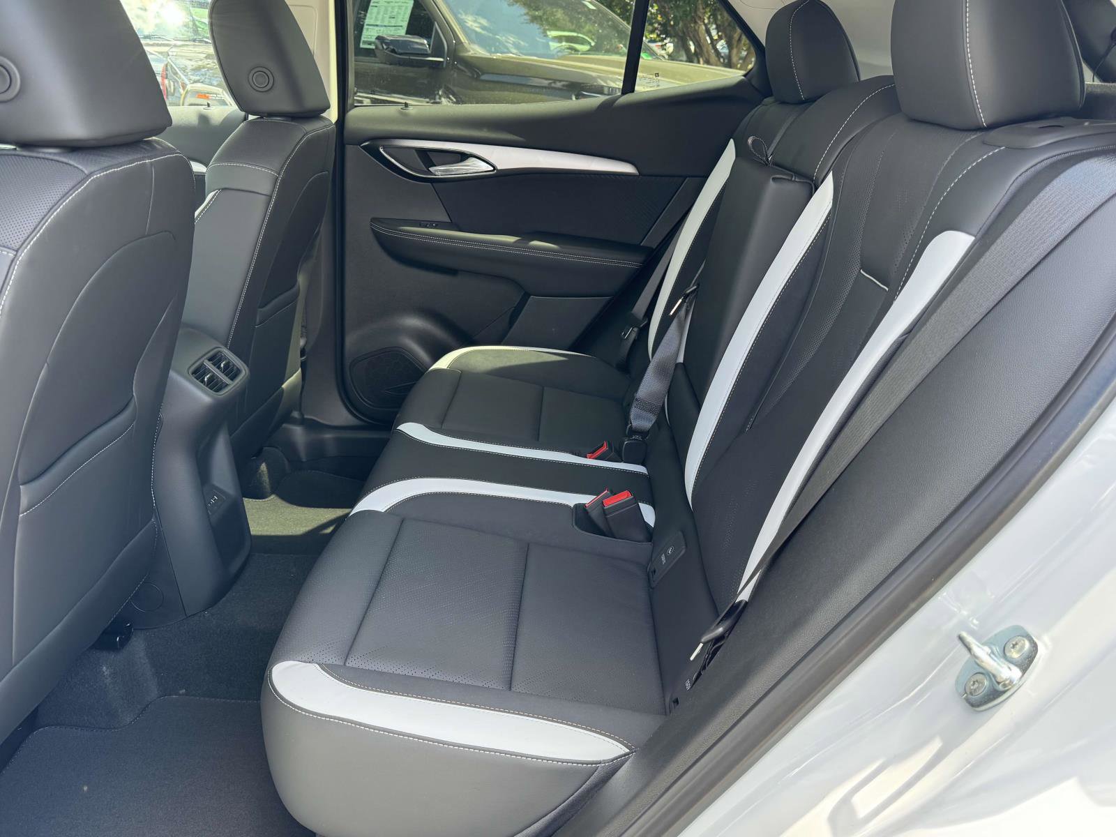 New 2025 Buick Envision Sport Touring image 15