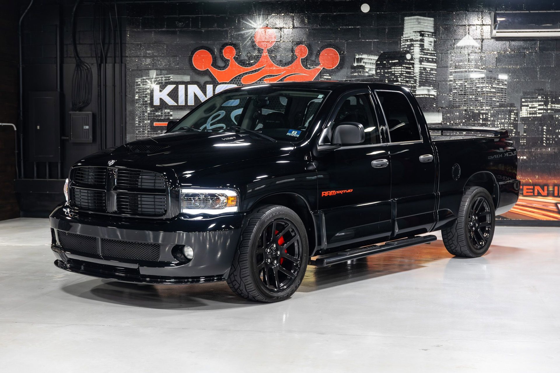 Used 2005 Dodge Ram 1500 Truck 2WD Quad Cab image 8