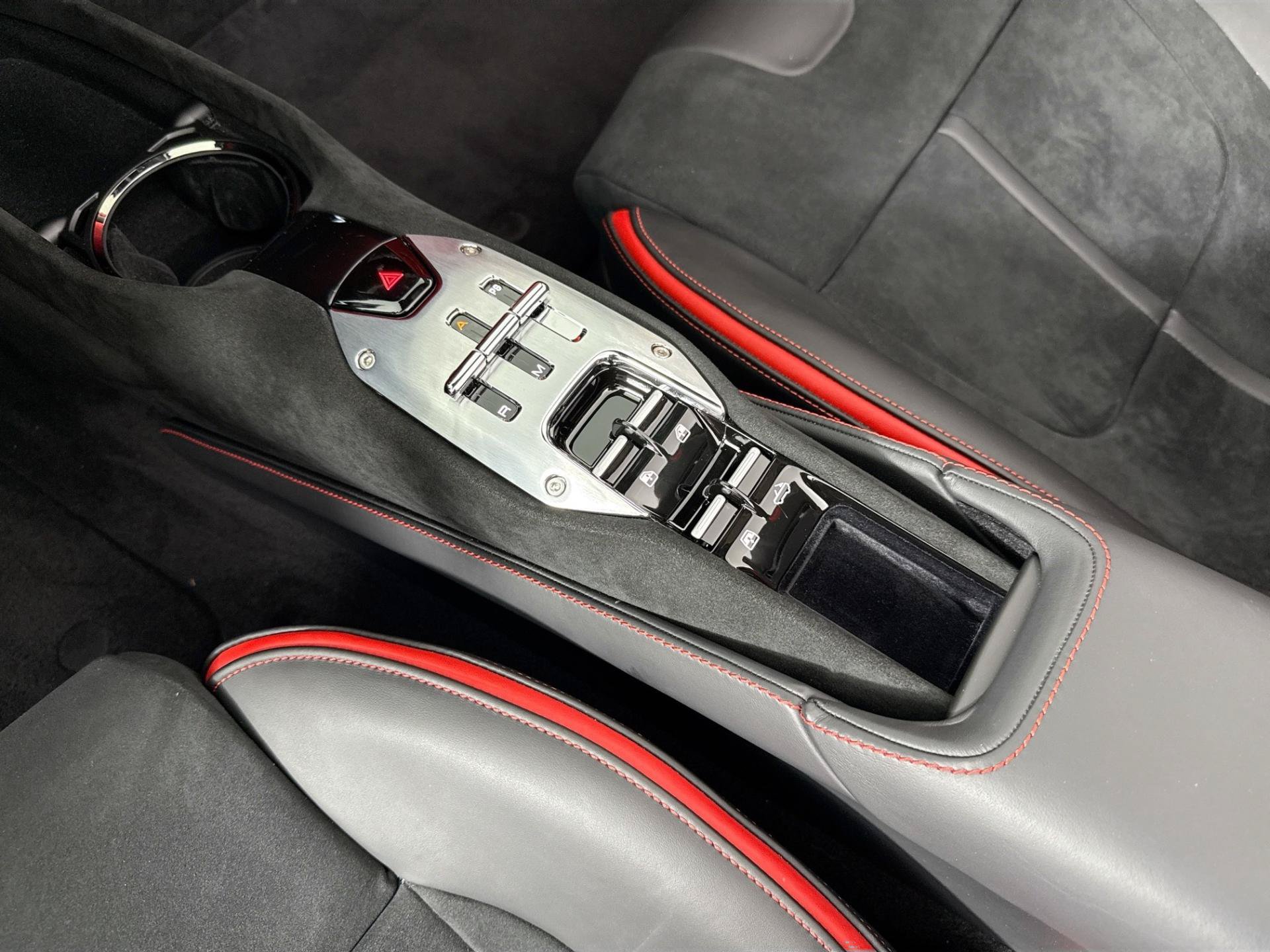 Used 2025 Ferrari SF90 Spider AWD/4WD image 36