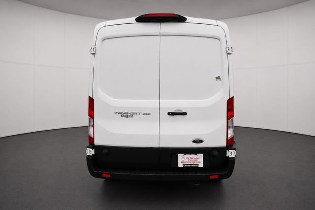 Used 2019 Ford Transit 250 148 Medium Roof RWD image 5
