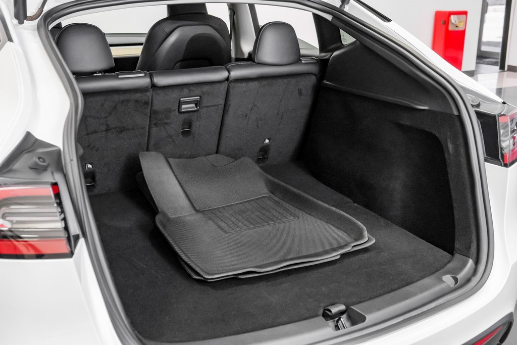 Used 2023 Tesla Model Y Long Range image 51