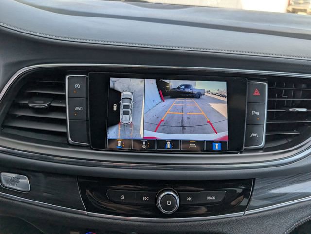 Used 2024 Buick Enclave Premium image 22