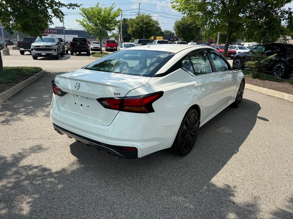 Used 2019 Nissan Altima 2.5 SR FWD image 5