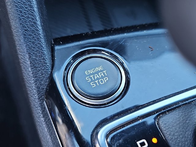 Used 2024 Kia Sportage EX FWD image 32