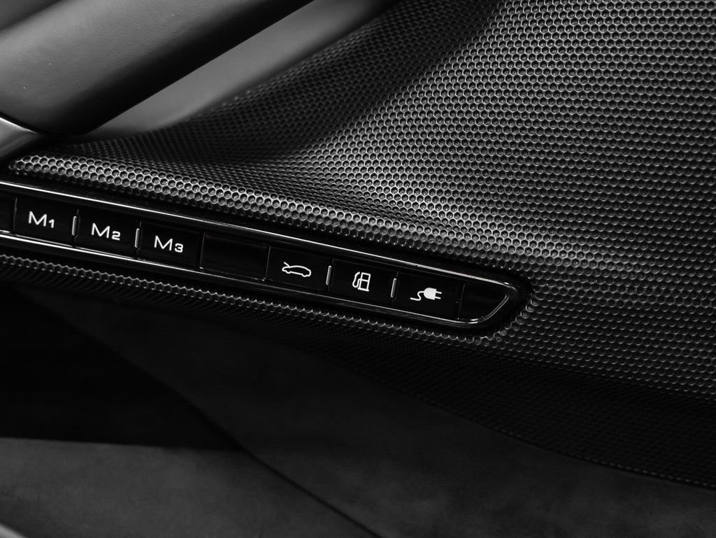 Certified 2022 Ferrari SF90 Spider image 76