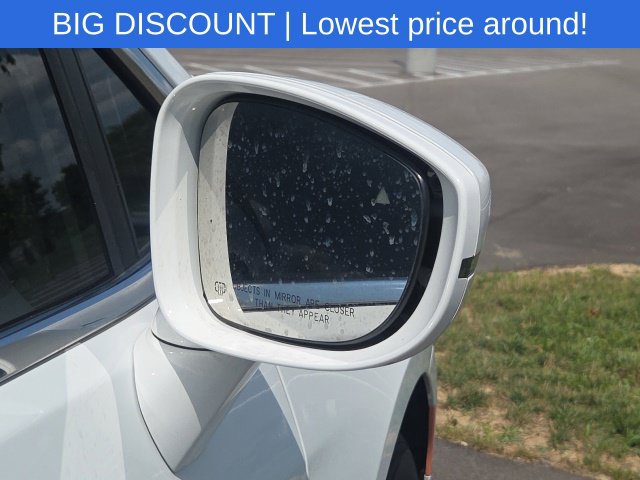 Used 2022 Chrysler Pacifica Touring-L FWD image 8