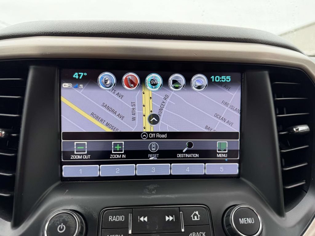 Used 2019 GMC Acadia Denali w/ Technology Package AWD/4WD image 30