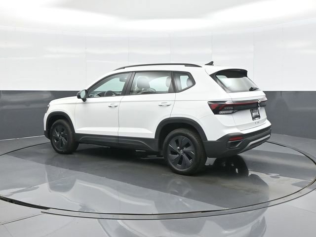 Used 2025 Volkswagen Taos S w/ Taos MDO Package FWD image 5