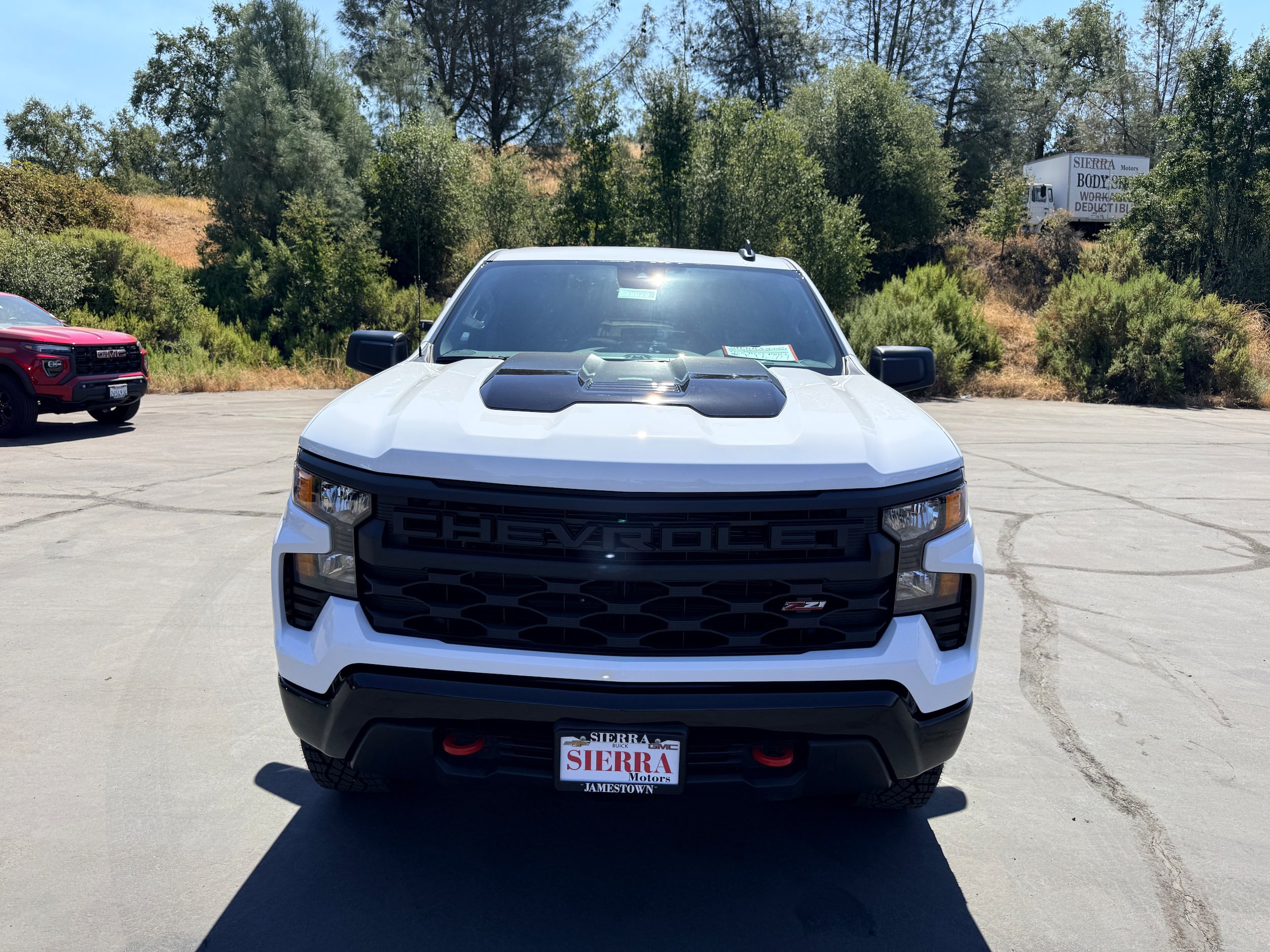 New 2026 Chevrolet Silverado 1500 Custom Trail Boss AWD/4WD image 2
