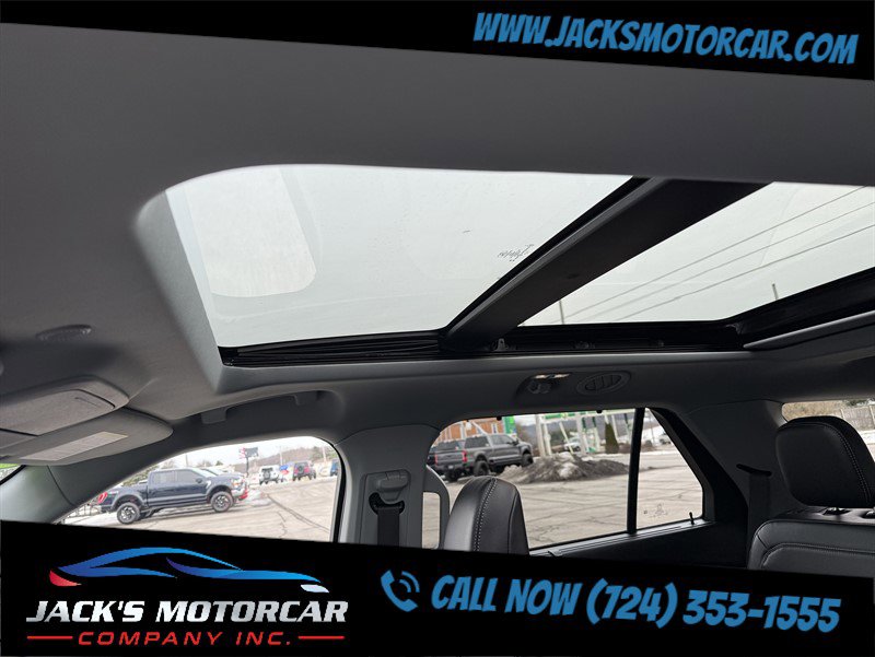 Used 2024 Ford Explorer Limited image 40