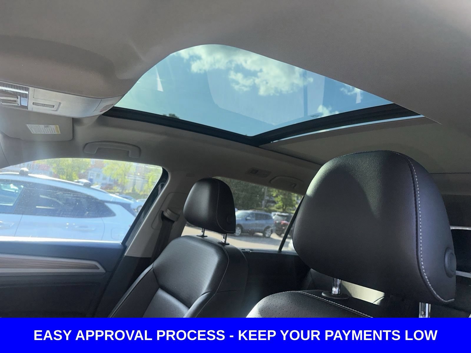 Used 2021 Volkswagen Atlas SE FWD image 11