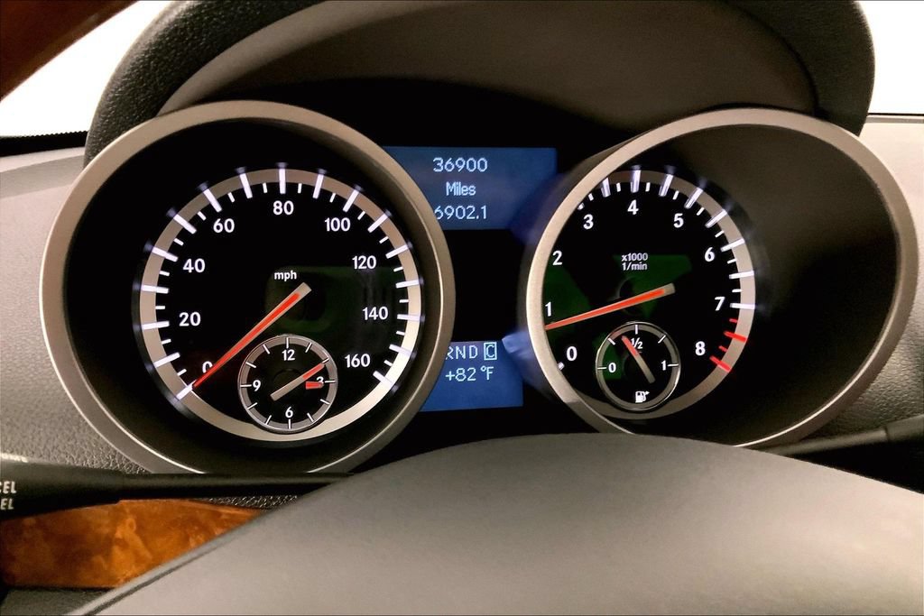 Used 2010 Mercedes-Benz SLK 350 image 17