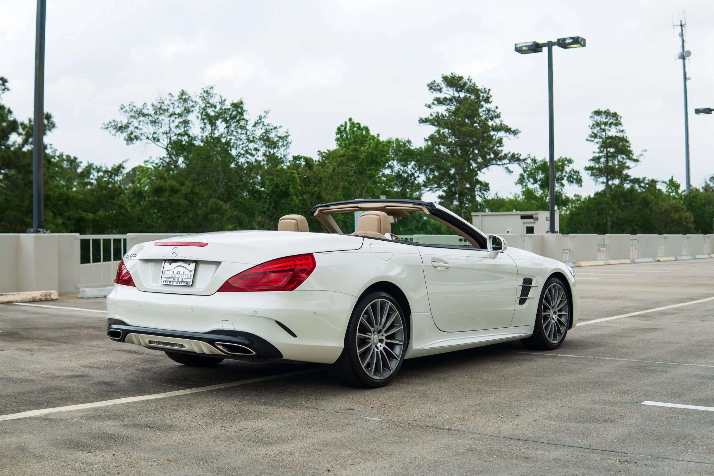 Used 2017 Mercedes-Benz SL 450 image 16