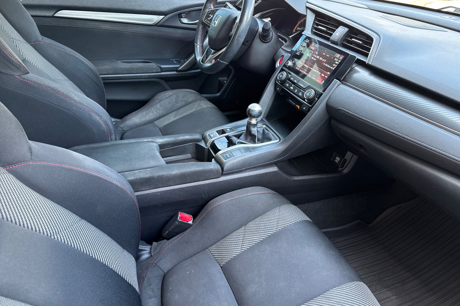 Used 2019 Honda Civic Si image 15