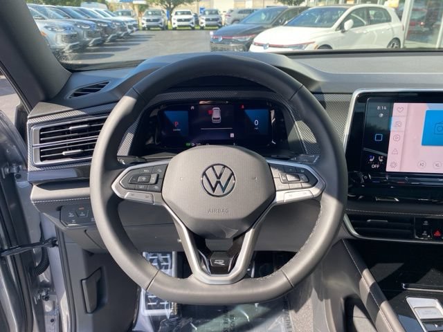 New 2026 Volkswagen Atlas Cross Sport SEL Premium R-Line AWD/4WD image 31