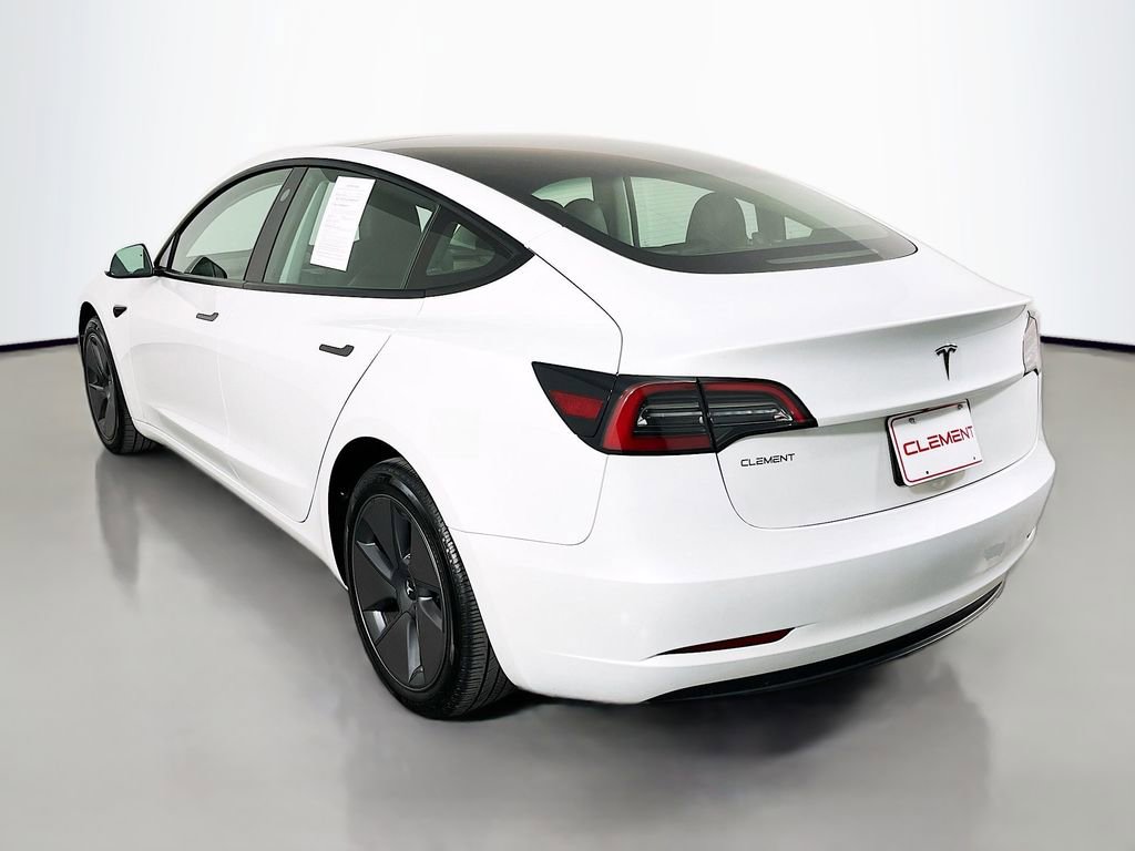 Used 2023 Tesla Model 3 Standard Range image 9