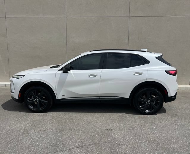 Used 2024 Buick Envision Sport Touring AWD/4WD image 4