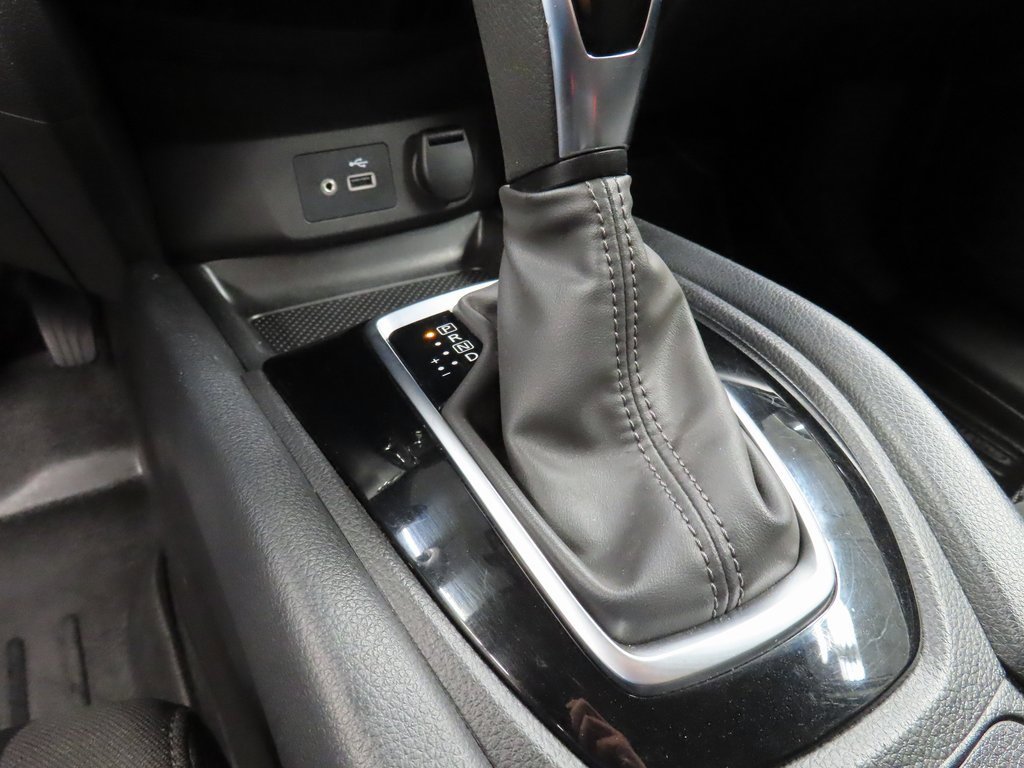 Used 2019 Nissan Rogue Sport SV image 47
