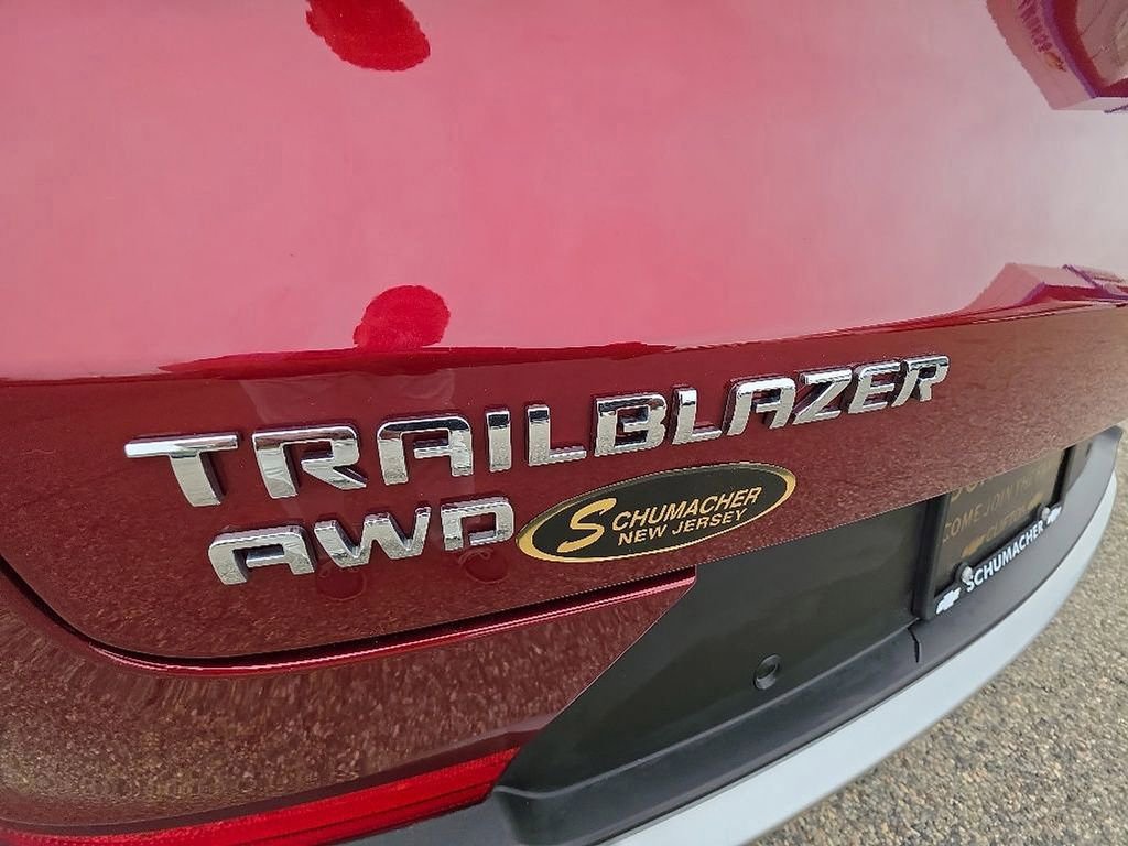 Used 2023 Chevrolet TrailBlazer LT w/ Convenience Package AWD/4WD image 31