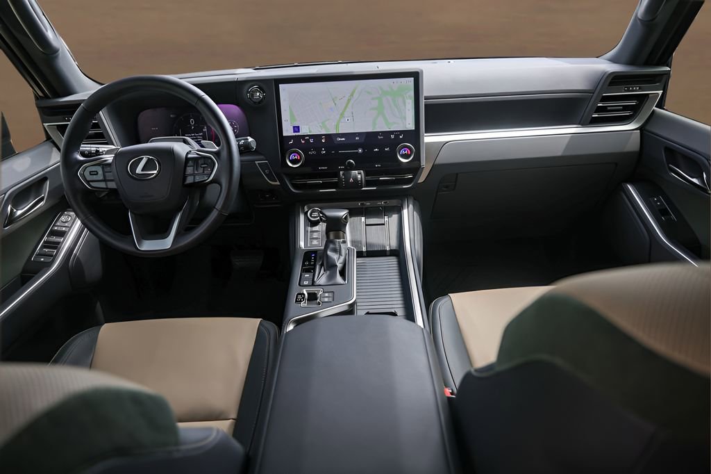 Used 2024 Lexus GX 550 AWD/4WD image 24