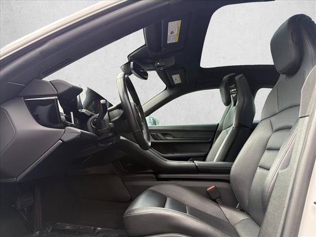 Used 2021 Porsche Taycan RWD image 13