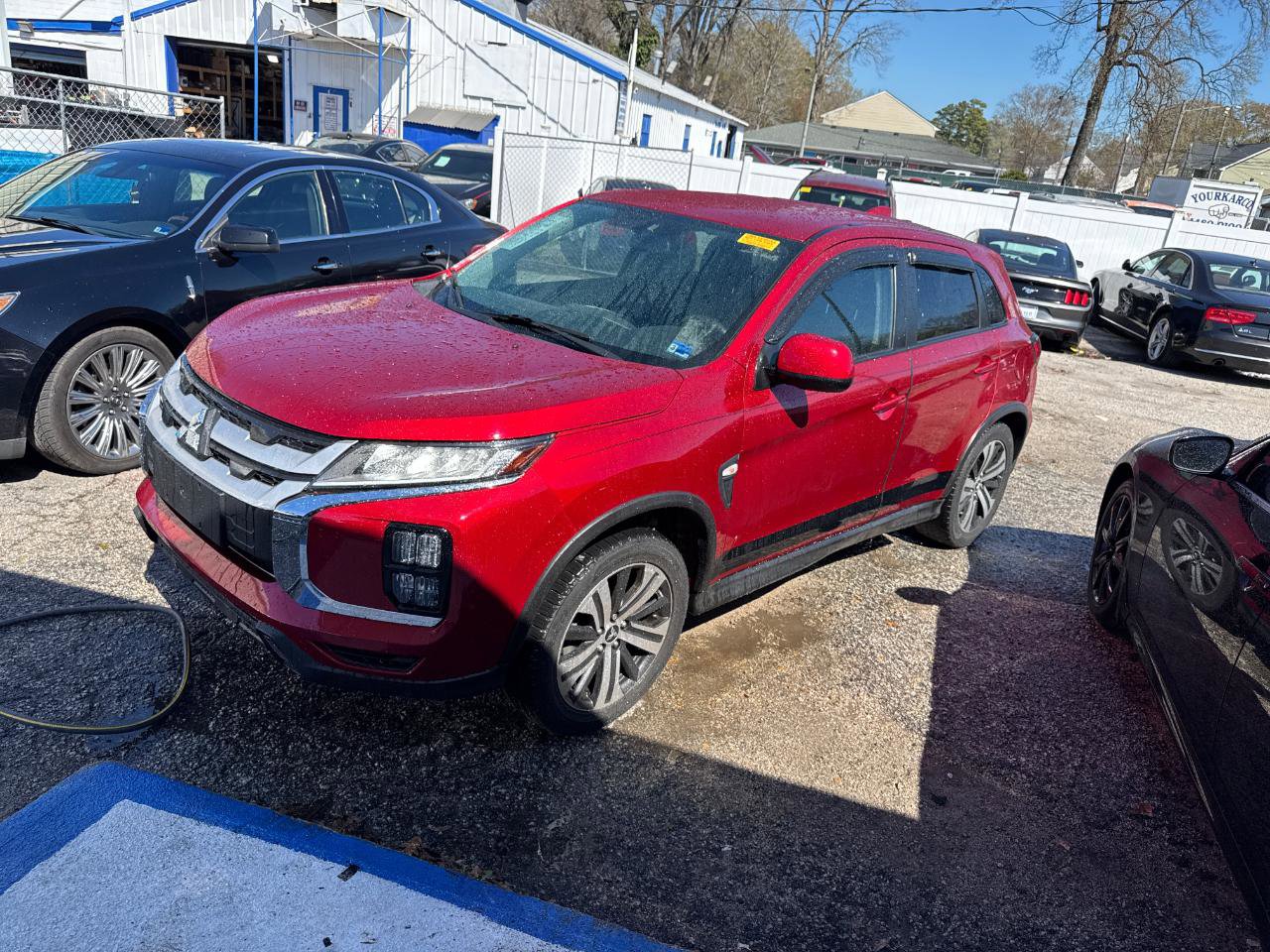 Used 2020 Mitsubishi Outlander Sport ES 2.0 AWC CVT image 3