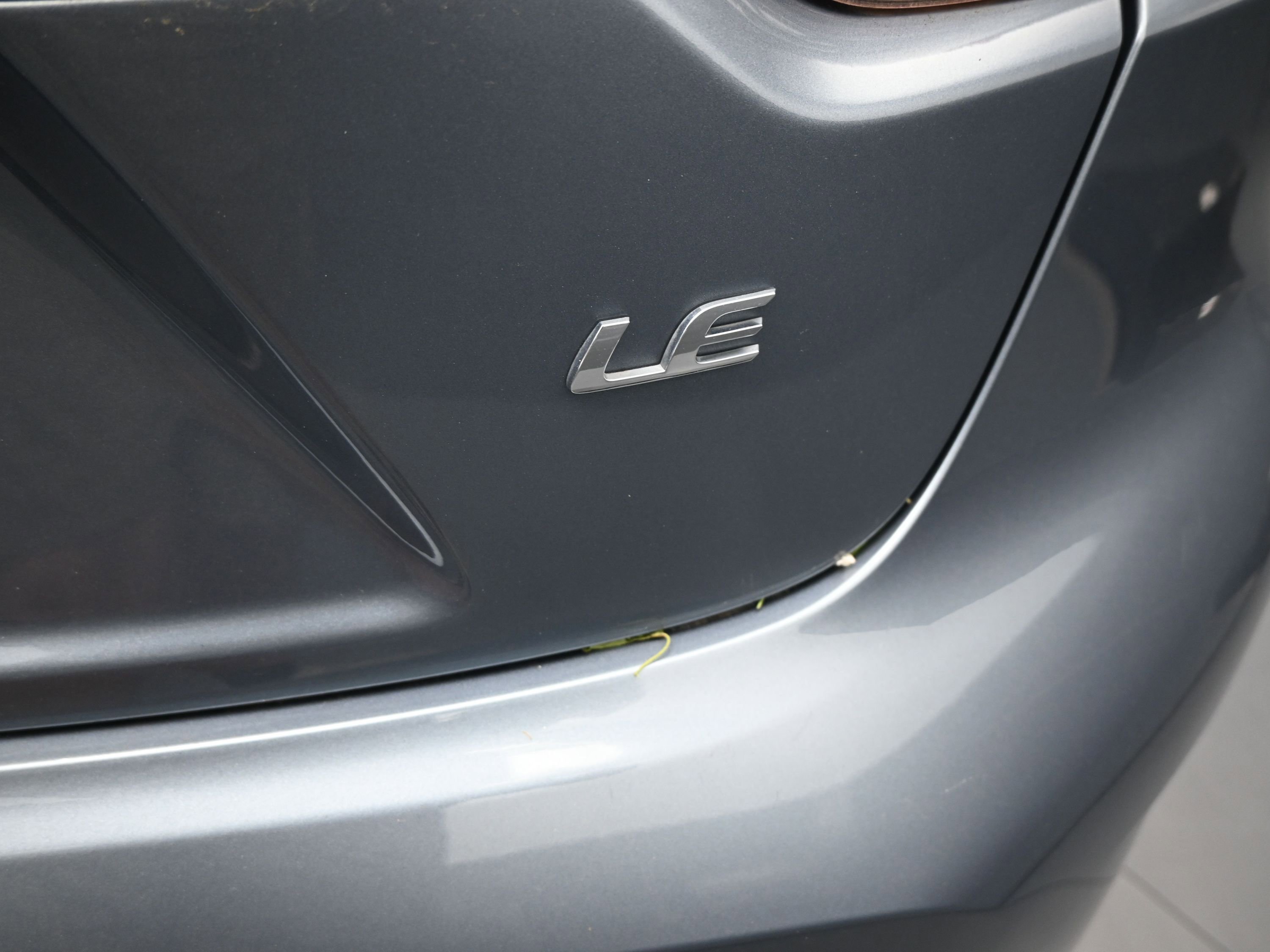 Used 2020 Toyota Corolla LE image 21