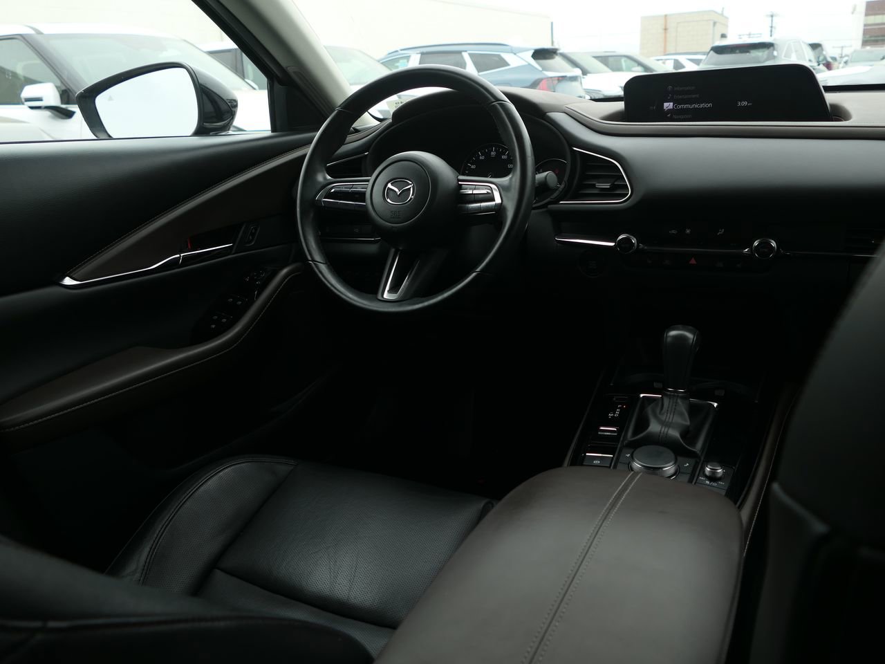 Used 2023 MAZDA CX-30 AWD 2.5 S w/ Premium Package image 23