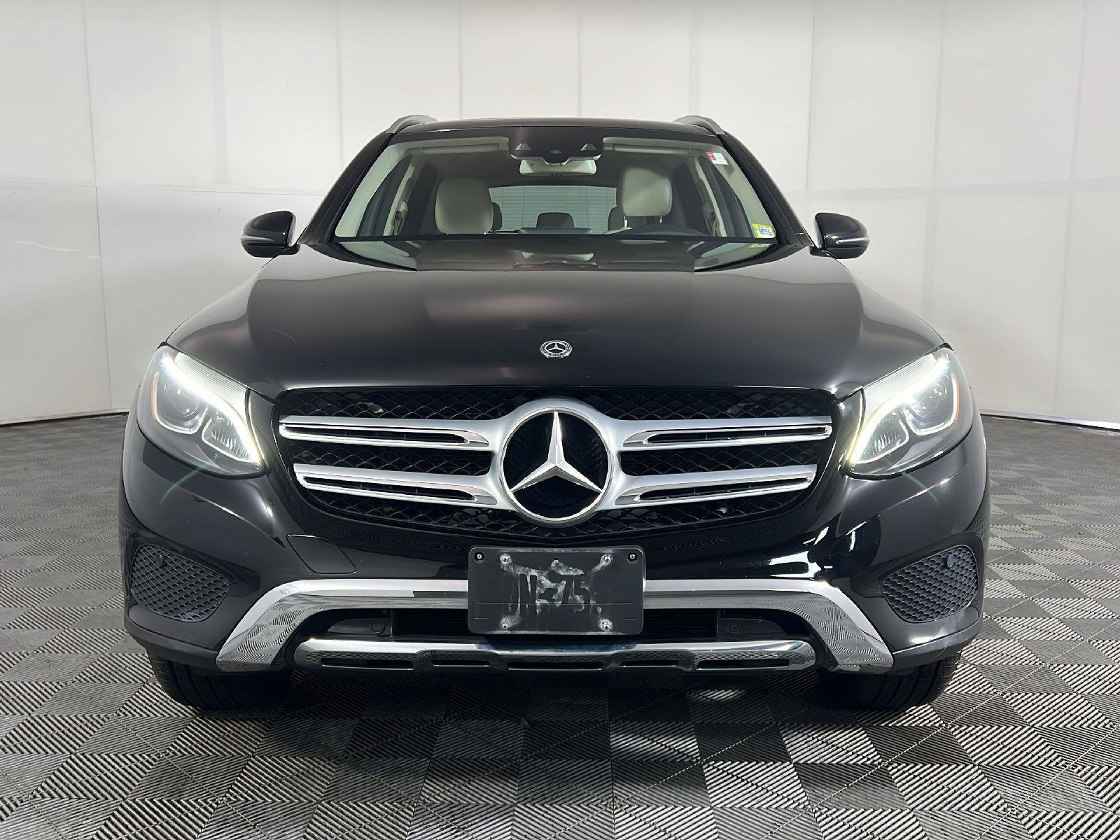 Used 2019 Mercedes-Benz GLC 300 4MATIC image 13