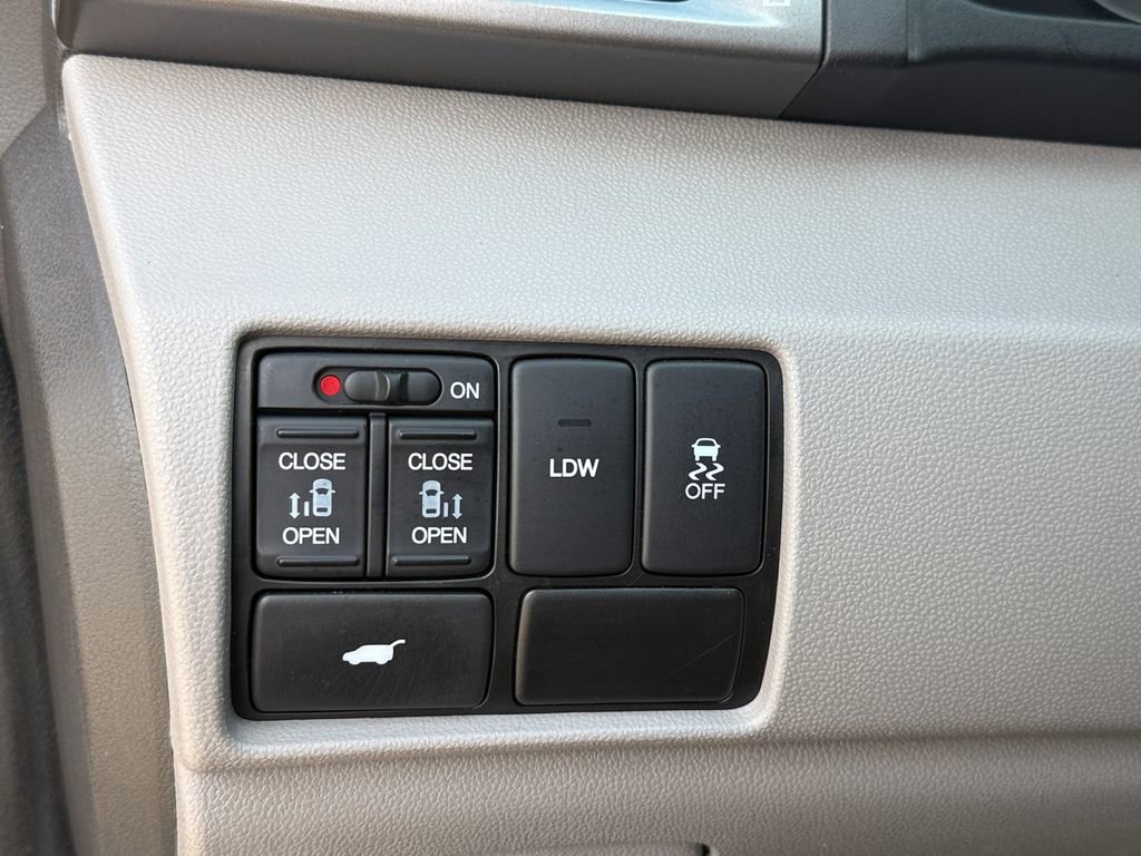 Used 2014 Honda Odyssey EX-L image 10