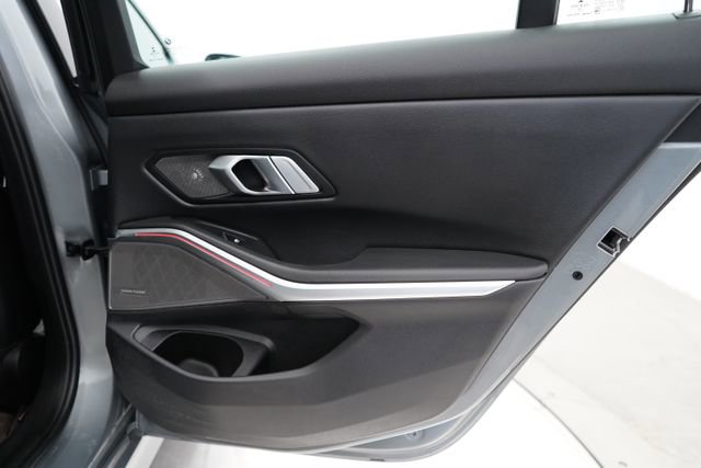 Used 2023 BMW 330e xDrive w/ Premium Package image 81