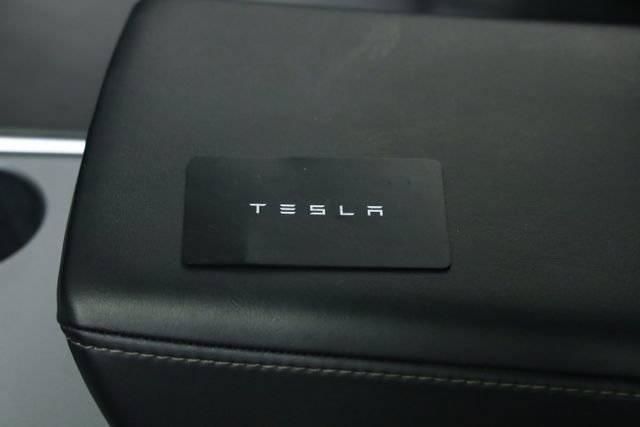 Used 2022 Tesla Model Y Performance image 33