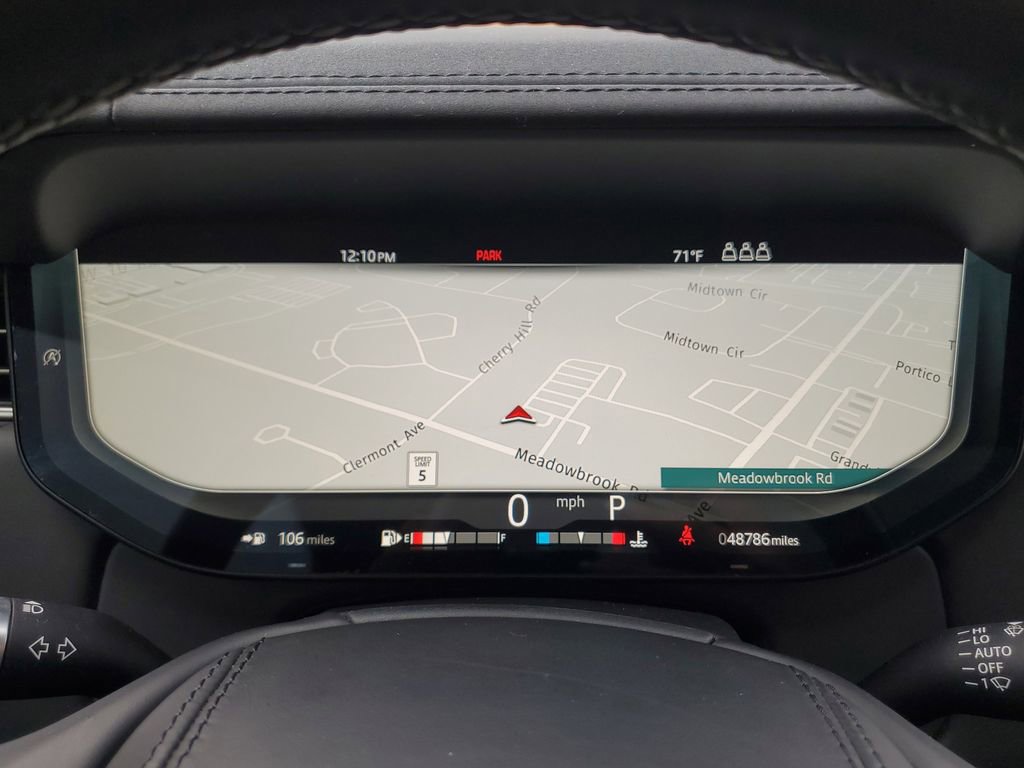 Used 2023 Land Rover Range Rover SE image 14
