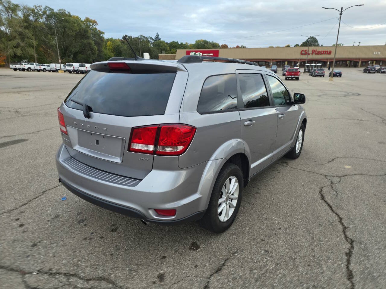 Used 2017 Dodge Journey SXT AWD/4WD image 4