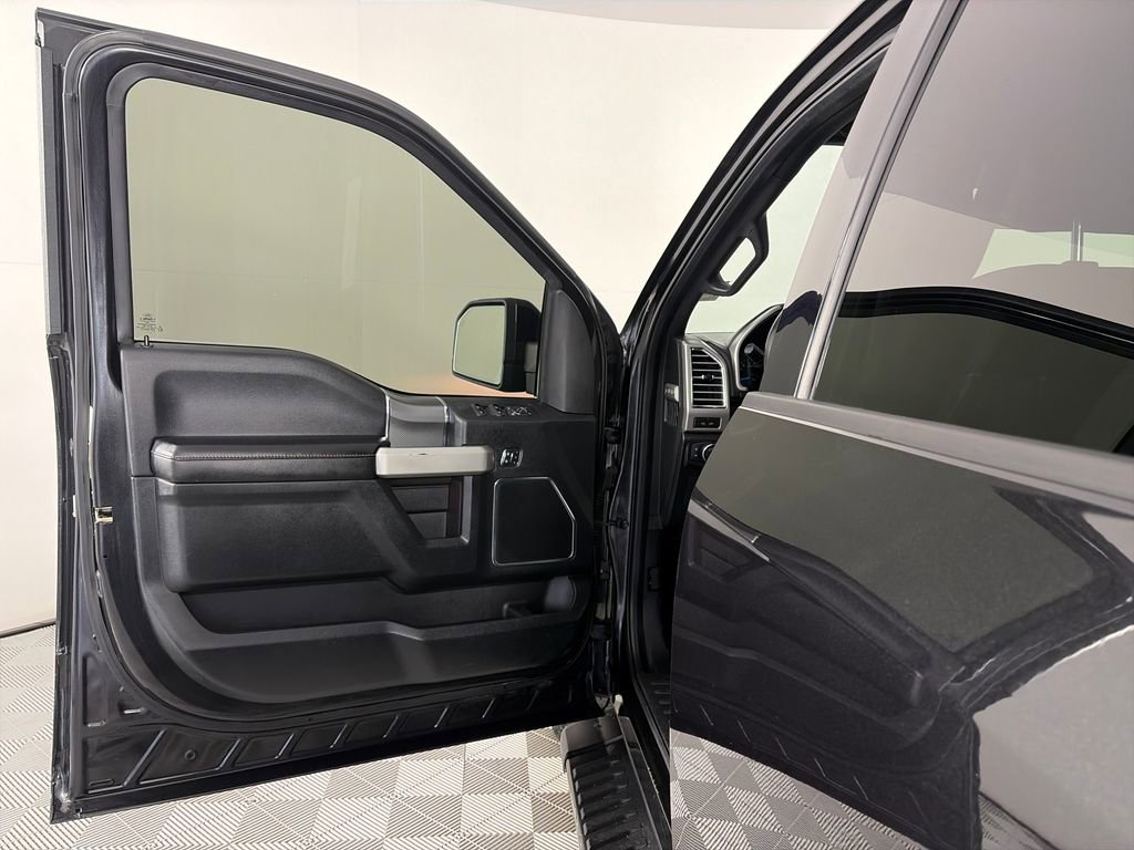 Used 2015 Ford F150 Lariat AWD/4WD image 10