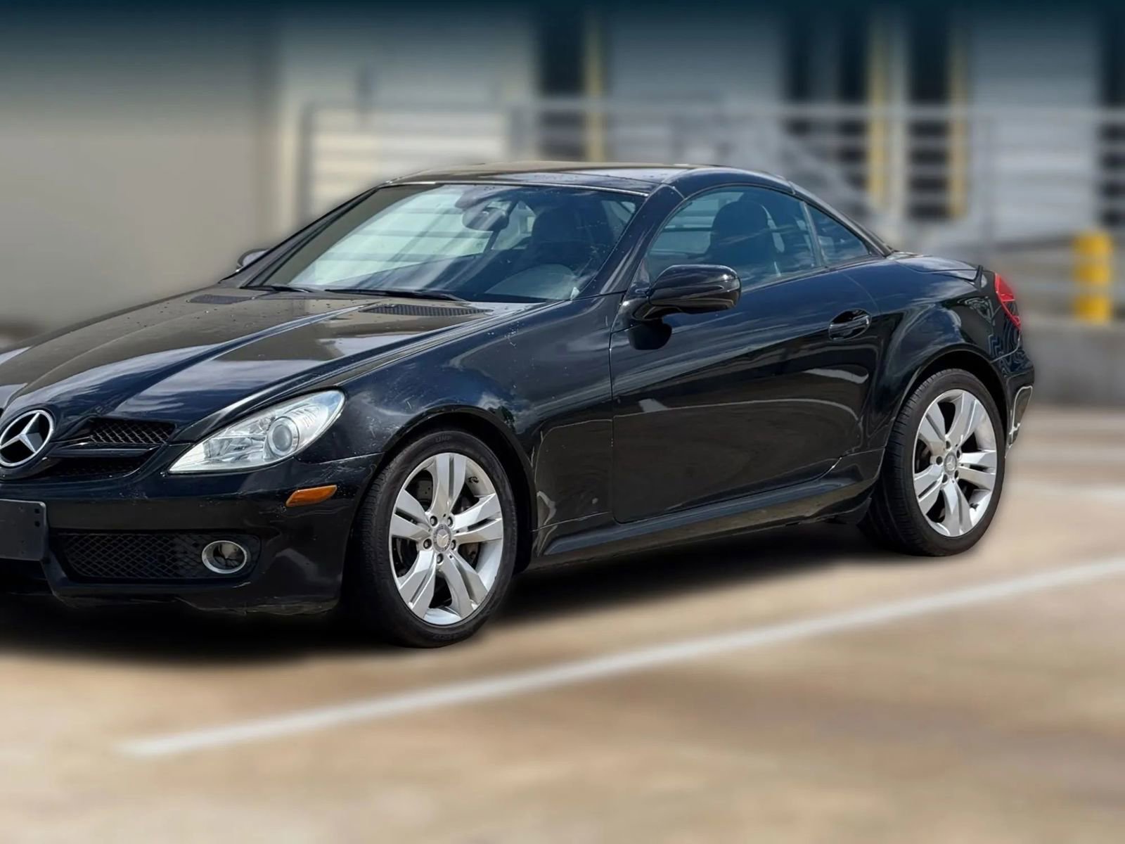 Used 2009 Mercedes-Benz SLK 350 image 4