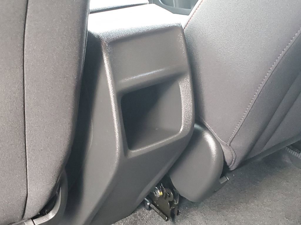 Used 2024 Chevrolet Trax RS image 28