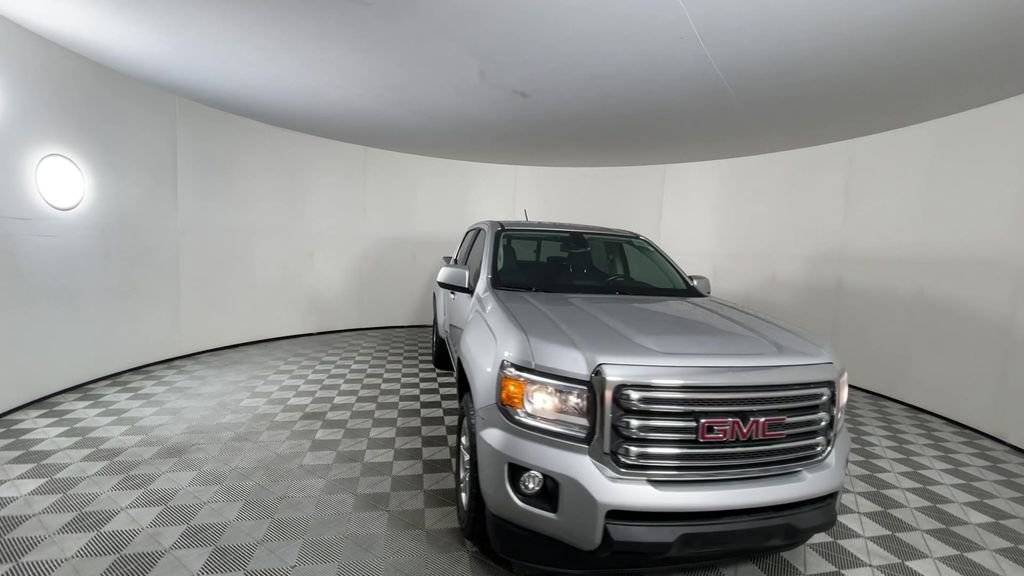 Used 2020 GMC Canyon SLE w/ Driver Alert Package image 3