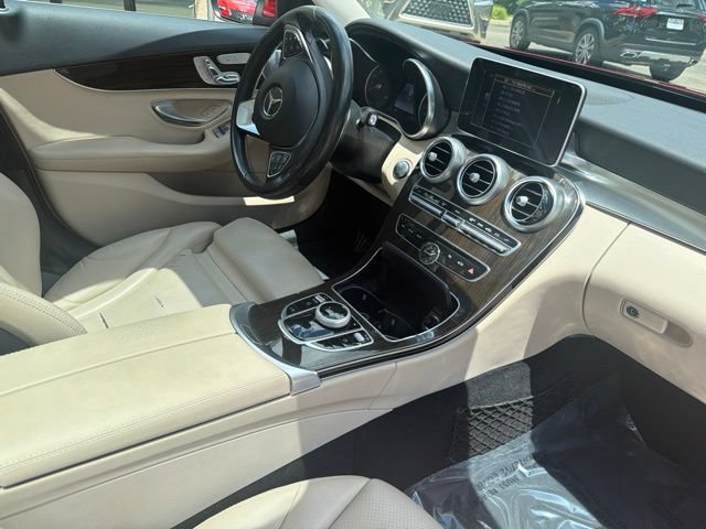 Used 2017 Mercedes-Benz C 300 4MATIC Sedan image 30