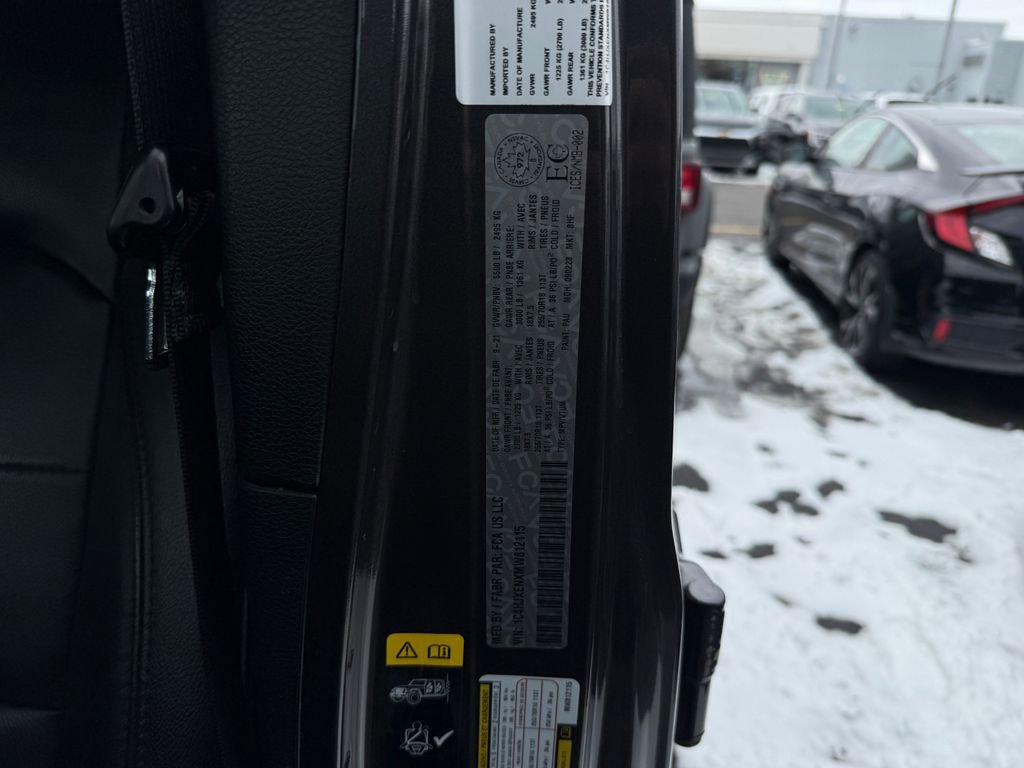 Used 2021 Jeep Wrangler Unlimited Sahara image 28