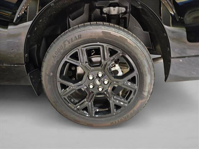 New 2026 Ford Maverick Lobo AWD/4WD image 10