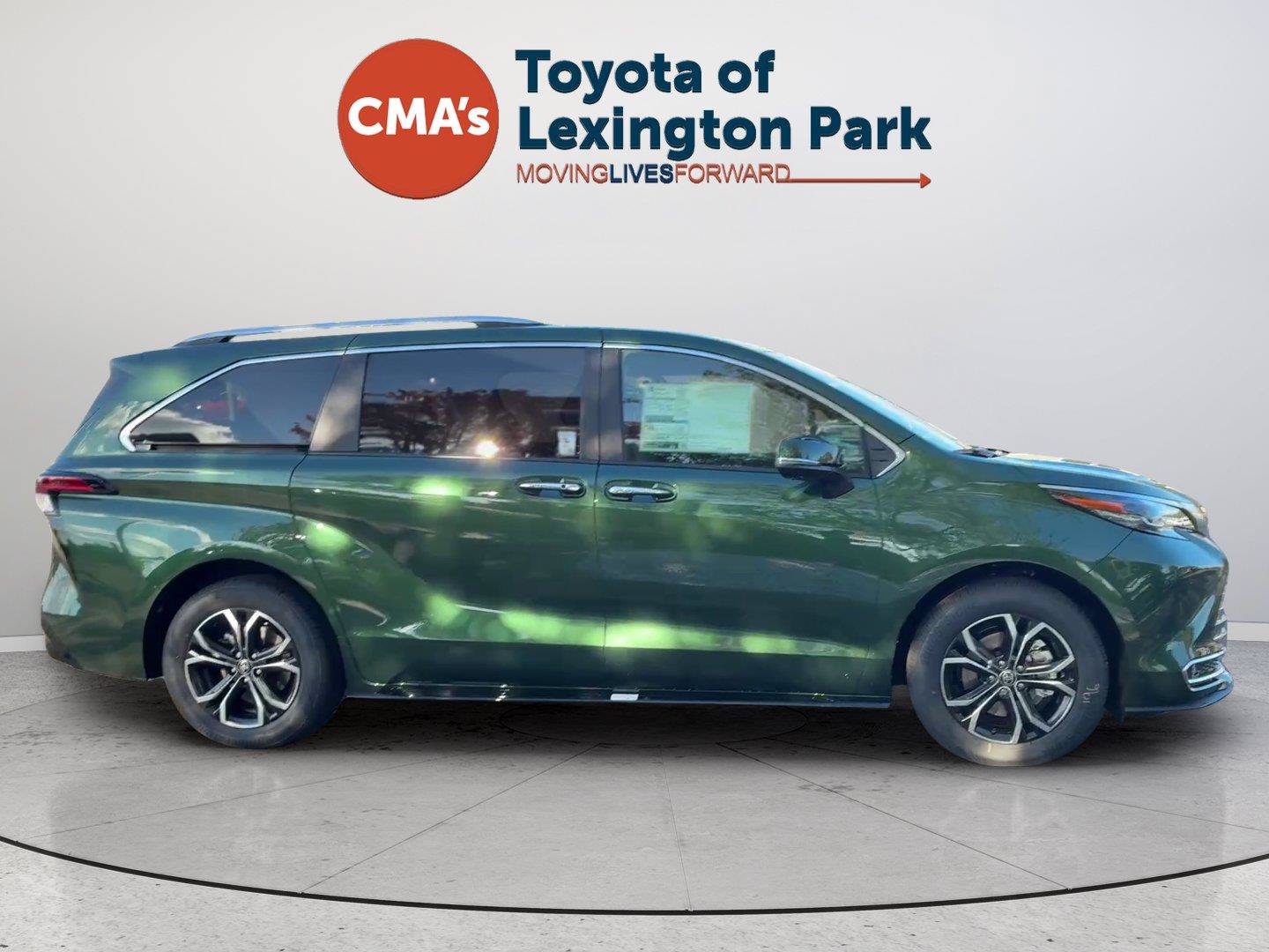 New 2026 Toyota Sienna Platinum AWD/4WD image 6