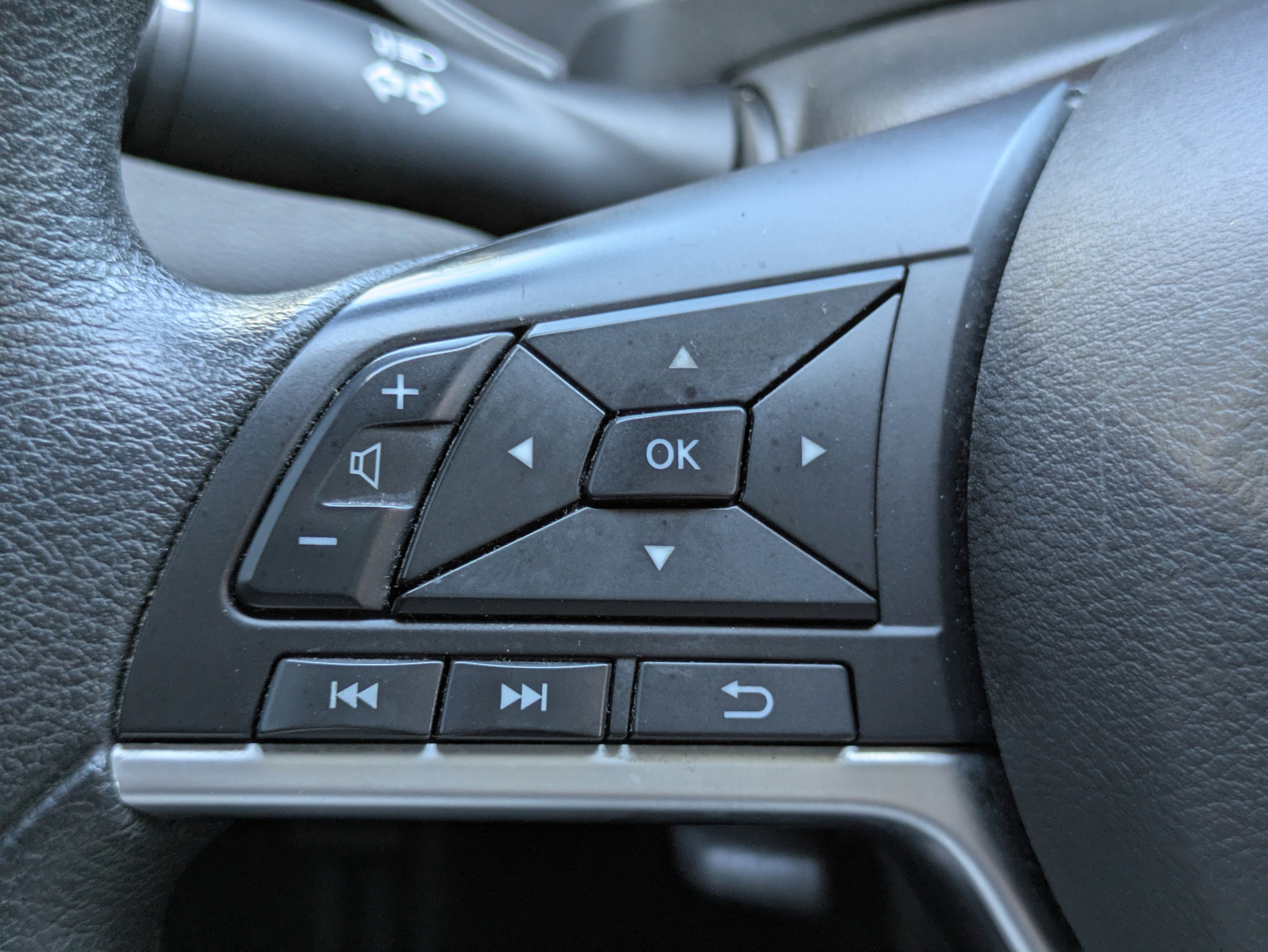 Used 2021 Nissan Altima 2.5 SV image 13