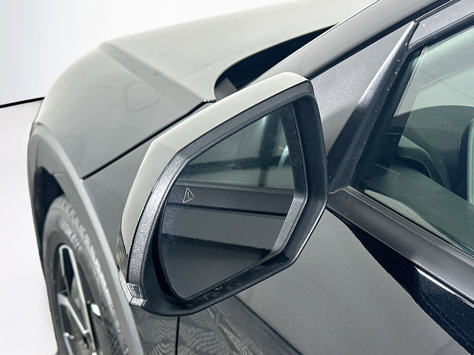 Used 2024 Hyundai Ioniq 5 SEL image 16