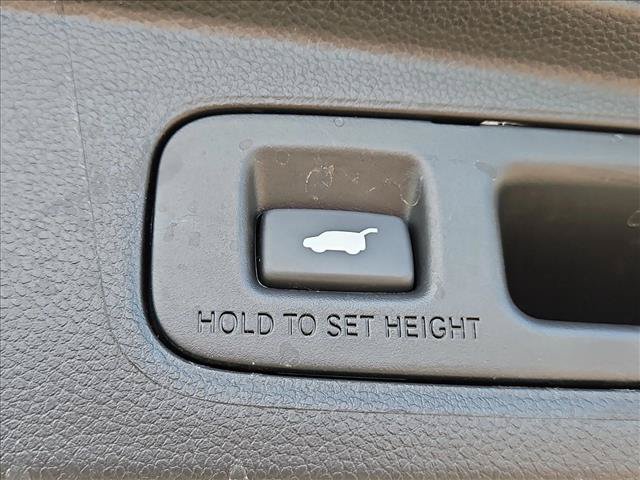 Used 2025 Honda CR-V EX-L image 7