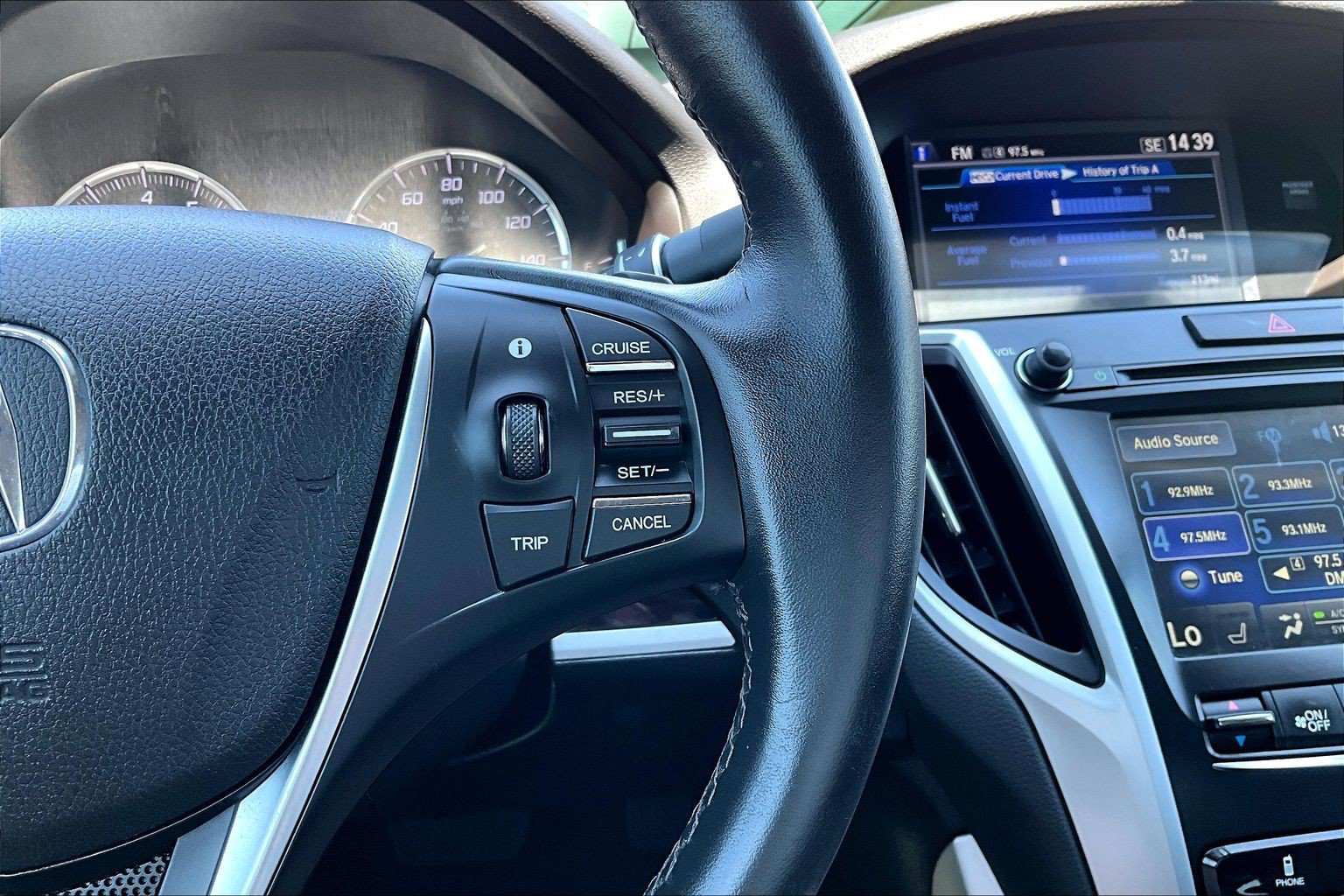 Used 2016 Acura TLX FWD image 20